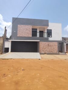 villa duplex à agoe